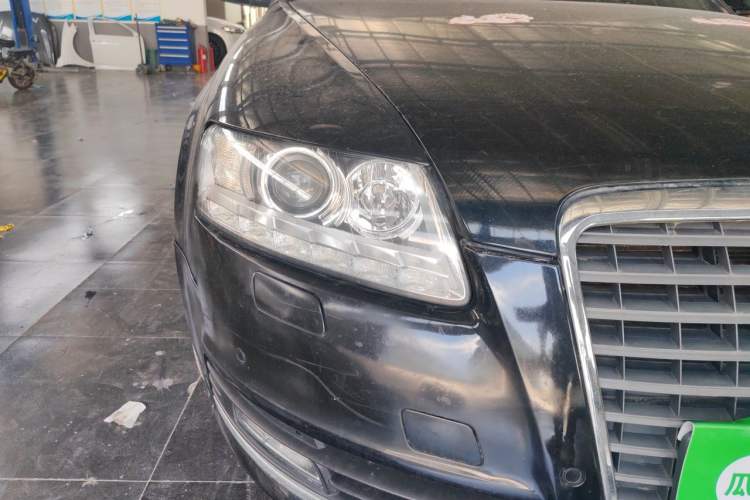 Used Audi A6L 2011 2.0 TFSI Automatic Standard Edition Right Front Headlight