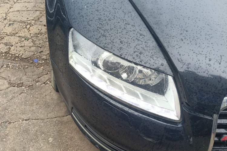 Used Audi A6L 2011 2.0 TFSI Automatic Standard Edition Right Front Headlight