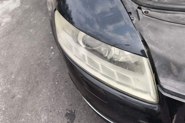 Used Audi A6L 2011 2.0 TFSI automatic Comfort trim Right Front Headlight