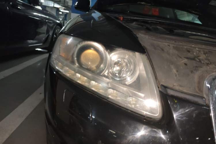 Used Audi A6L 2011 2.8 FSI quattro Luxury Model Right Front Headlight
