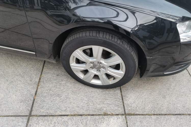 Used Audi A6L 2011 2.7 TDI Comfort Model Right Front Wheel Hub