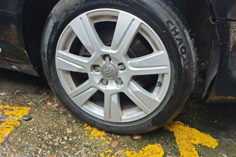 Used Audi A6L 2011 2.4L Technology Edition Right Front Wheel Hub