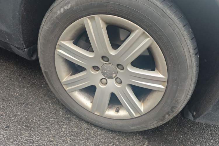 Used Audi A6L 2011 2.8 FSI Comfort Model Right Front Wheel Hub