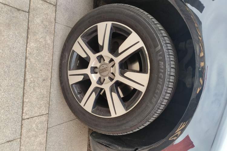 Used Audi A6L 2011 2.4L Technology Edition Right Front Wheel Hub
