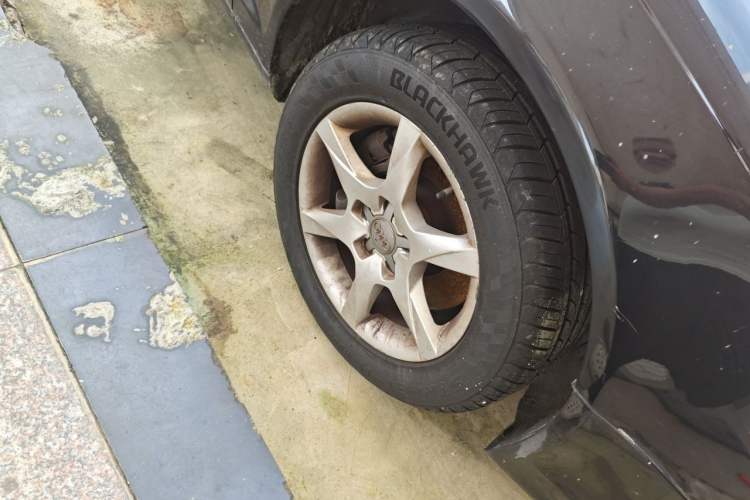 Used Audi A6L 2011 2.0 TFSI Automatic Standard Edition Right Front Wheel Hub