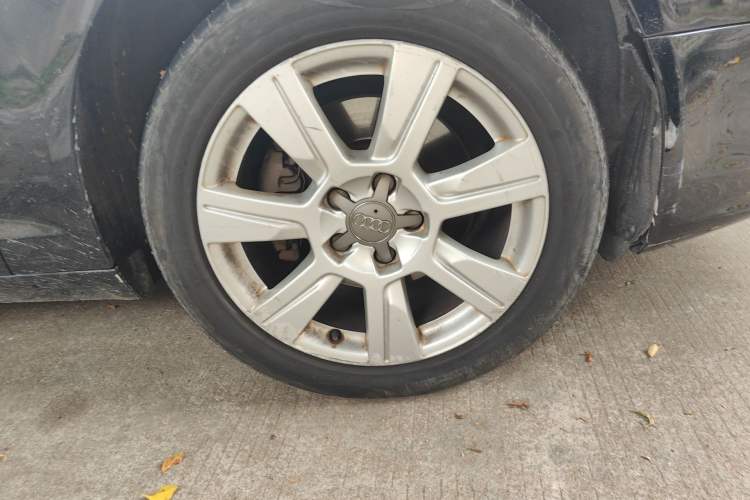 Used Audi A6L 2011 2.4L Technology Edition Right Front Wheel Hub