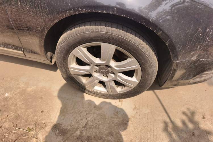 Used Audi A6L 2011 2.4L Technology Edition Right Front Wheel Hub