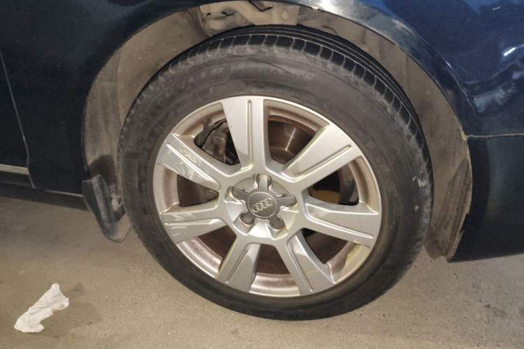 Used Audi A6L 2011 2.4L Technology Edition Right Front Wheel Hub