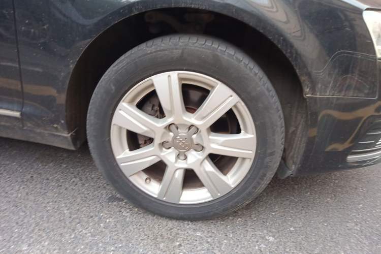 Used Audi A6L 2011 2.4L Technology Edition Right Front Wheel Hub