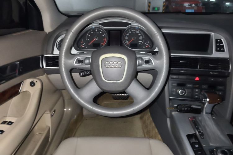 Used Audi A6L 2011 2.0 TFSI Automatic Standard Edition Steering Wheel