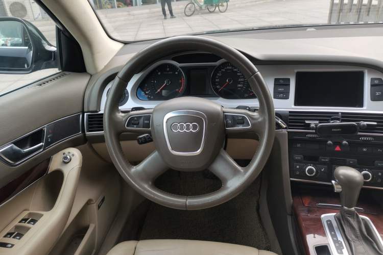 Used Audi A6L 2011 2.7 TDI Comfort Model Steering Wheel