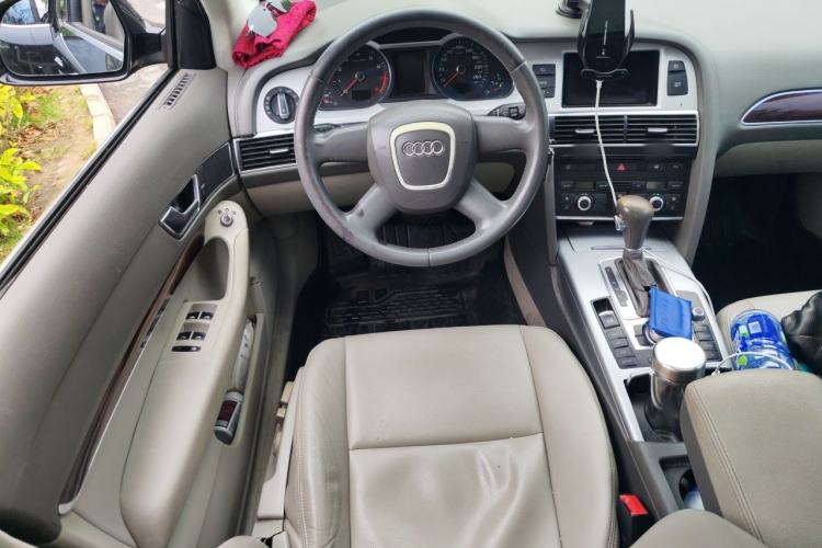 Used Audi A6L 2011 2.0 TFSI Automatic Standard Edition Steering Wheel