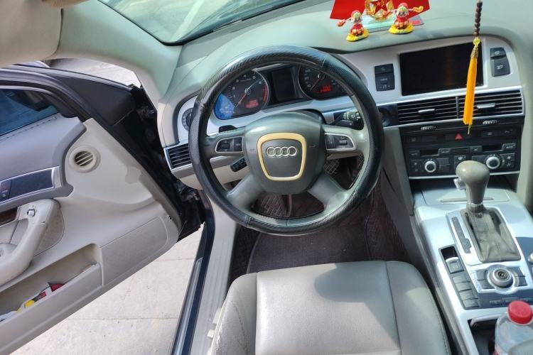 Used Audi A6L 2011 2.0 TFSI Automatic Standard Edition Steering Wheel