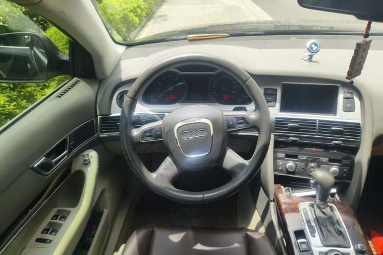 Used Audi A6L 2011 2.4L Technology Edition Steering Wheel