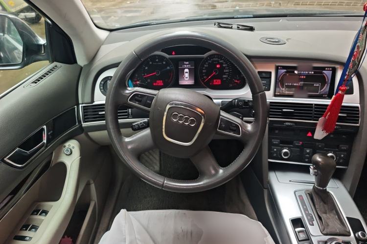 Used Audi A6L 2011 2.0 TFSI Automatic Standard Edition Steering Wheel