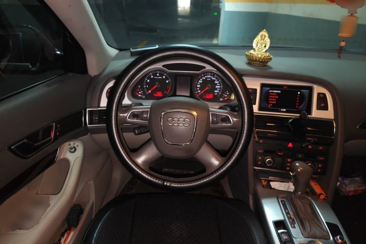 Used Audi A6L 2011 2.0 TFSI Automatic Standard Edition Steering Wheel