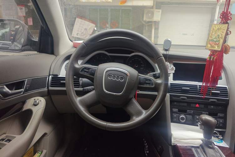 Used Audi A6L 2011 2.0 TFSI Automatic Standard Edition Steering Wheel