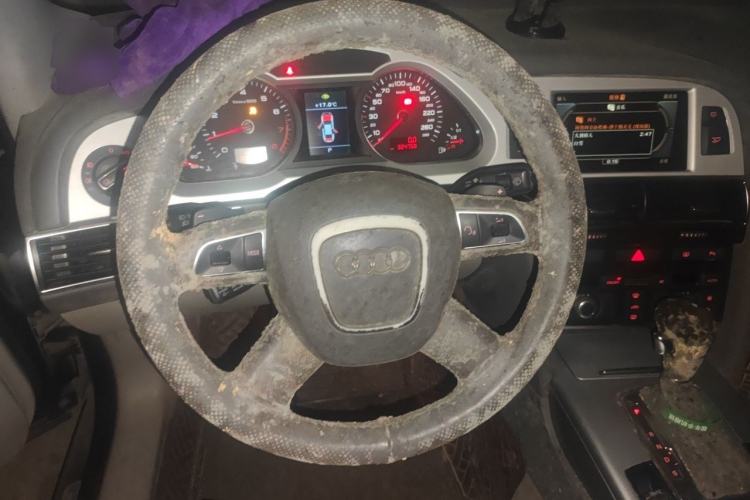 Used Audi A6L 2011 2.0 TFSI Automatic Standard Edition Steering Wheel
