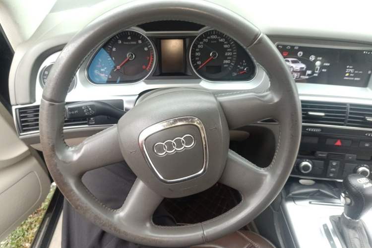 Used Audi A6L 2011 2.0 TFSI Automatic Standard Edition Steering Wheel