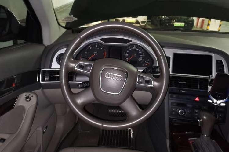 Used Audi A6L 2011 2.7 TDI Comfort Model Steering Wheel