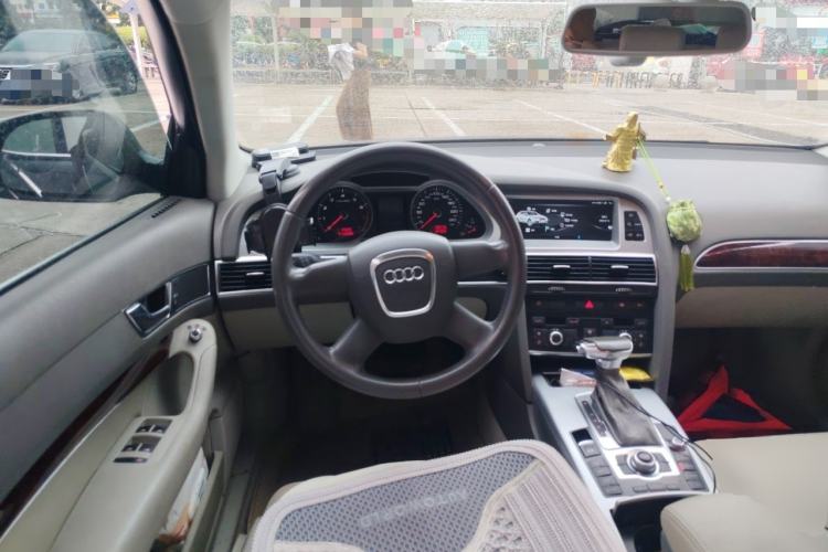 Used Audi A6L 2011 2.0 TFSI Automatic Standard Edition Steering Wheel