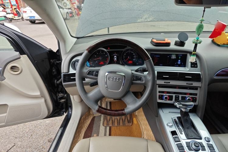 Used Audi A6L 2011 2.0 TFSI Automatic Standard Edition Steering Wheel