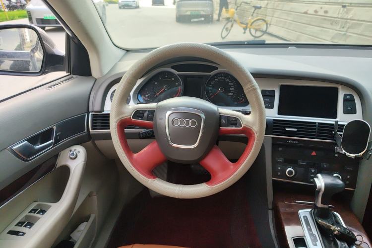 Used Audi A6L 2011 2.0 TFSI Automatic Standard Edition Steering Wheel