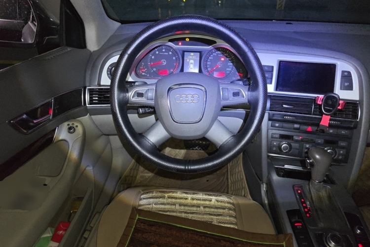 Used Audi A6L 2011 2.0 TFSI Automatic Standard Edition Steering Wheel