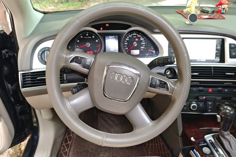 Used Audi A6L 2011 2.8 FSI Comfort Model Steering Wheel