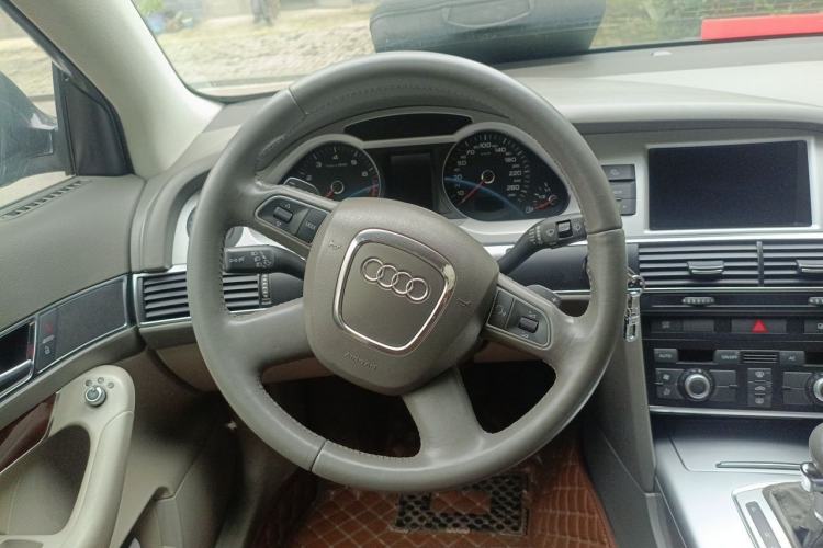 Used Audi A6L 2011 2.0 TFSI Automatic Standard Edition Steering Wheel