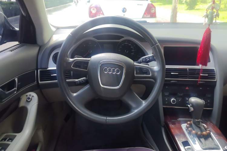 Used Audi A6L 2011 2.7 TDI Comfort Model Steering Wheel