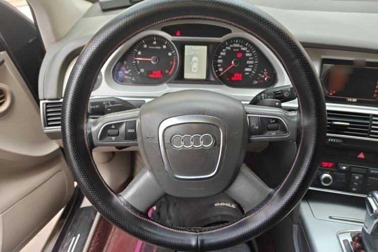 Used Audi A6L 2011 2.0 TFSI Automatic Standard Edition Steering Wheel