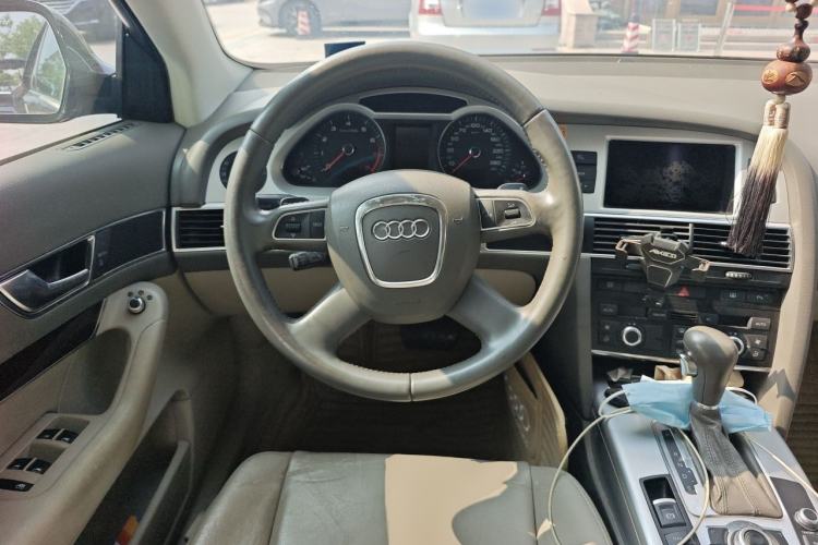 Used Audi A6L 2011 2.0 TFSI Automatic Standard Edition Steering Wheel