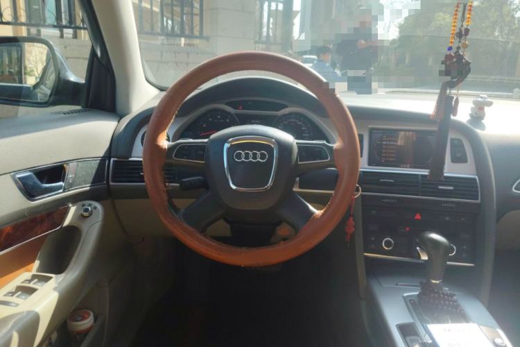 Used Audi A6L 2011 2.0 TFSI Automatic Standard Edition Steering Wheel