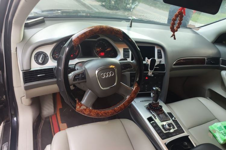 Used Audi A6L 2011 2.0 TFSI Automatic Standard Edition Steering Wheel