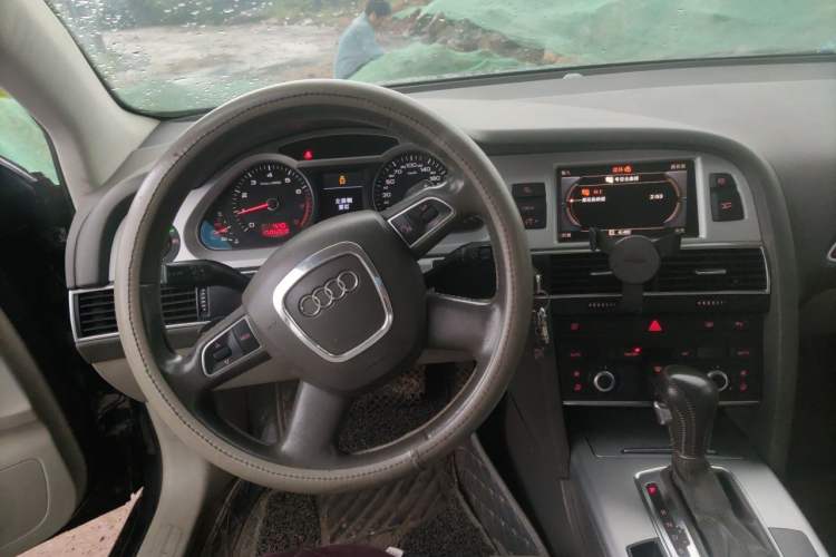 Used Audi A6L 2011 2.0 TFSI Automatic Standard Edition Steering Wheel