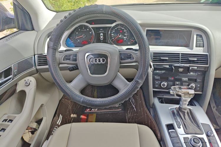 Used Audi A6L 2011 2.0 TFSI Automatic Standard Edition Steering Wheel