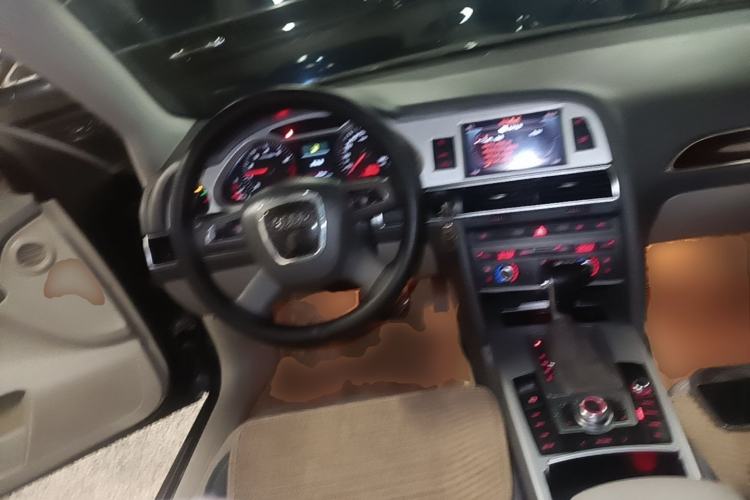 Used Audi A6L 2011 2.0 TFSI Automatic Standard Edition Steering Wheel