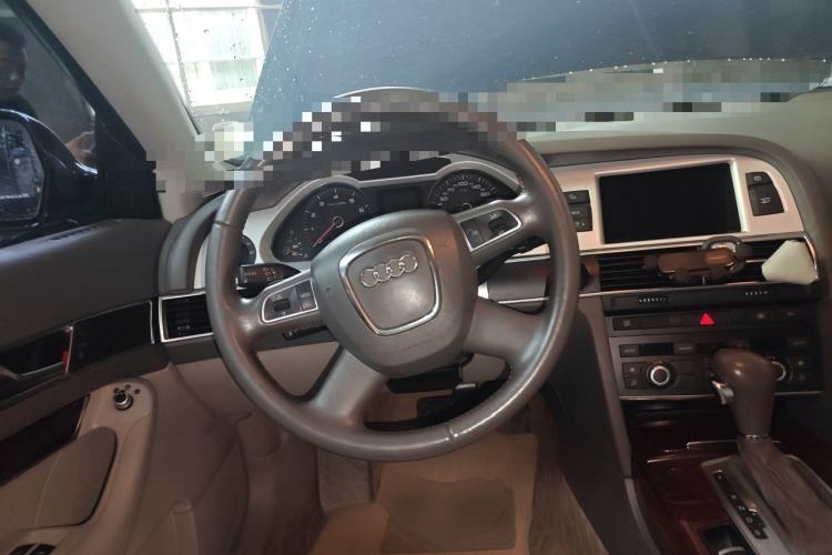 Used Audi A6L 2011 2.0 TFSI Automatic Standard Edition Steering Wheel