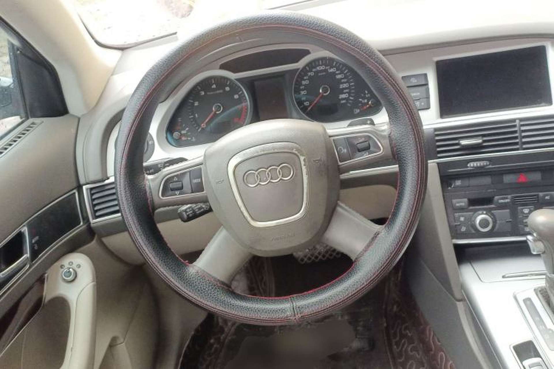 Used Audi A6L 2011 2.0 TFSI Automatic Standard Edition Steering Wheel