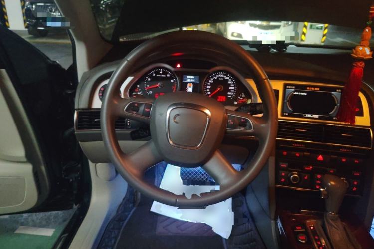 Used Audi A6L 2011 2.8 FSI Luxury Model Steering Wheel