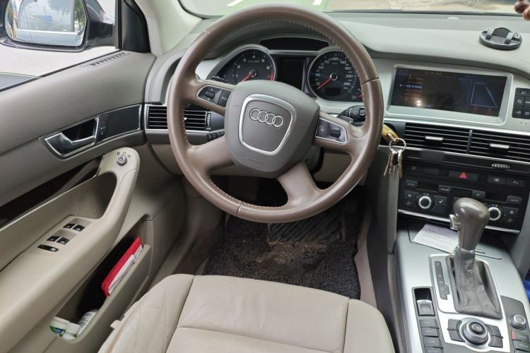 Used Audi A6L 2011 2.0 TFSI automatic Comfort trim Steering Wheel