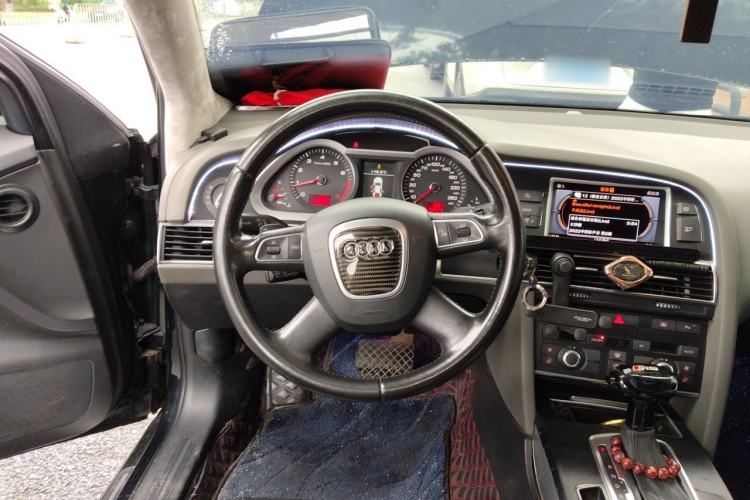 Used Audi A6L 2011 2.0 TFSI Automatic Standard Edition Steering Wheel