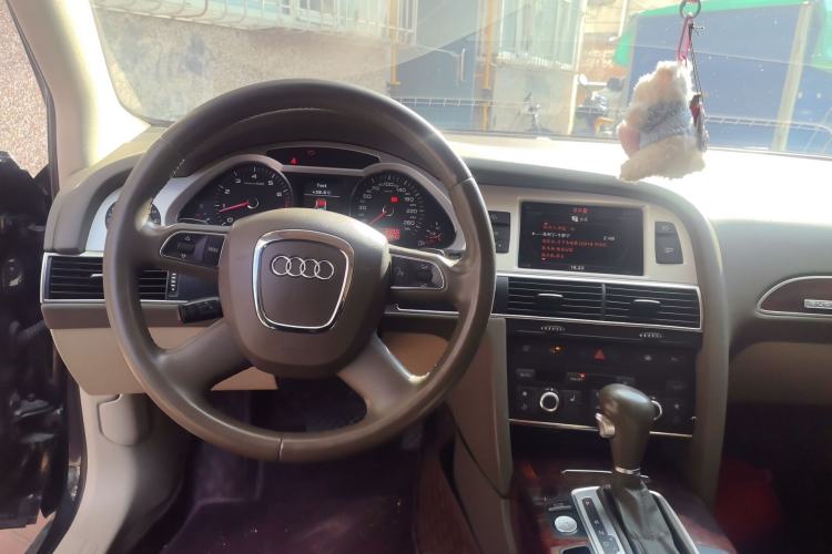 Used Audi A6L 2011 2.8 FSI Comfort Model Steering Wheel
