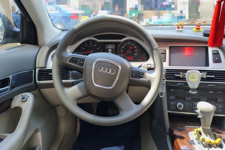 Used Audi A6L 2011 2.0 TFSI Automatic Standard Edition Steering Wheel