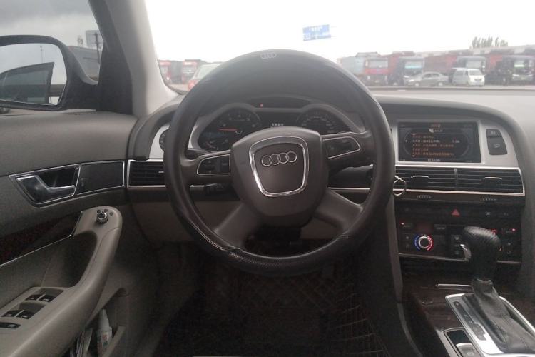 Used Audi A6L 2011 2.0 TFSI Automatic Standard Edition Steering Wheel