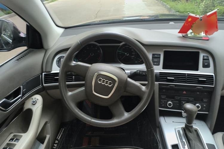 Used Audi A6L 2011 2.0 TFSI Automatic Standard Edition Steering Wheel