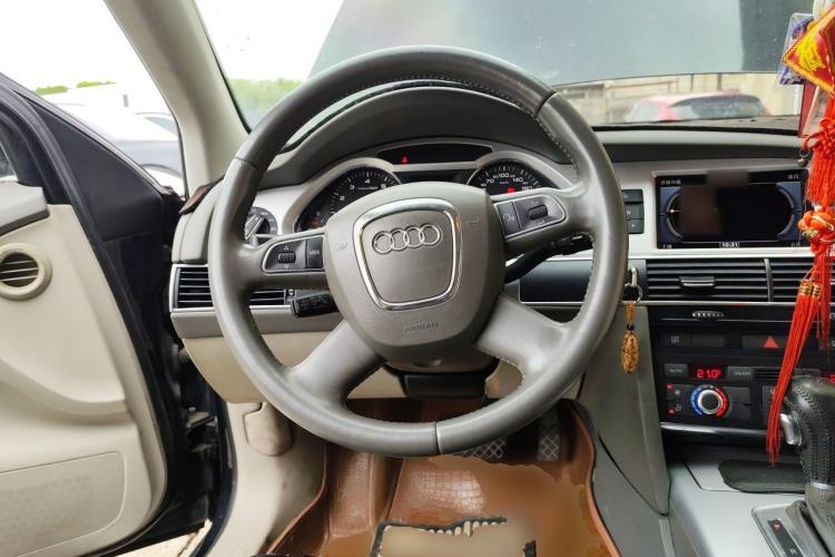 Used Audi A6L 2011 2.0 TFSI Automatic Standard Edition Steering Wheel