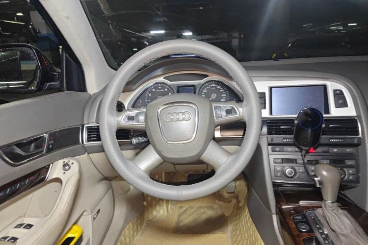 Used Audi A6L 2011 2.8 FSI Luxury Model Steering Wheel