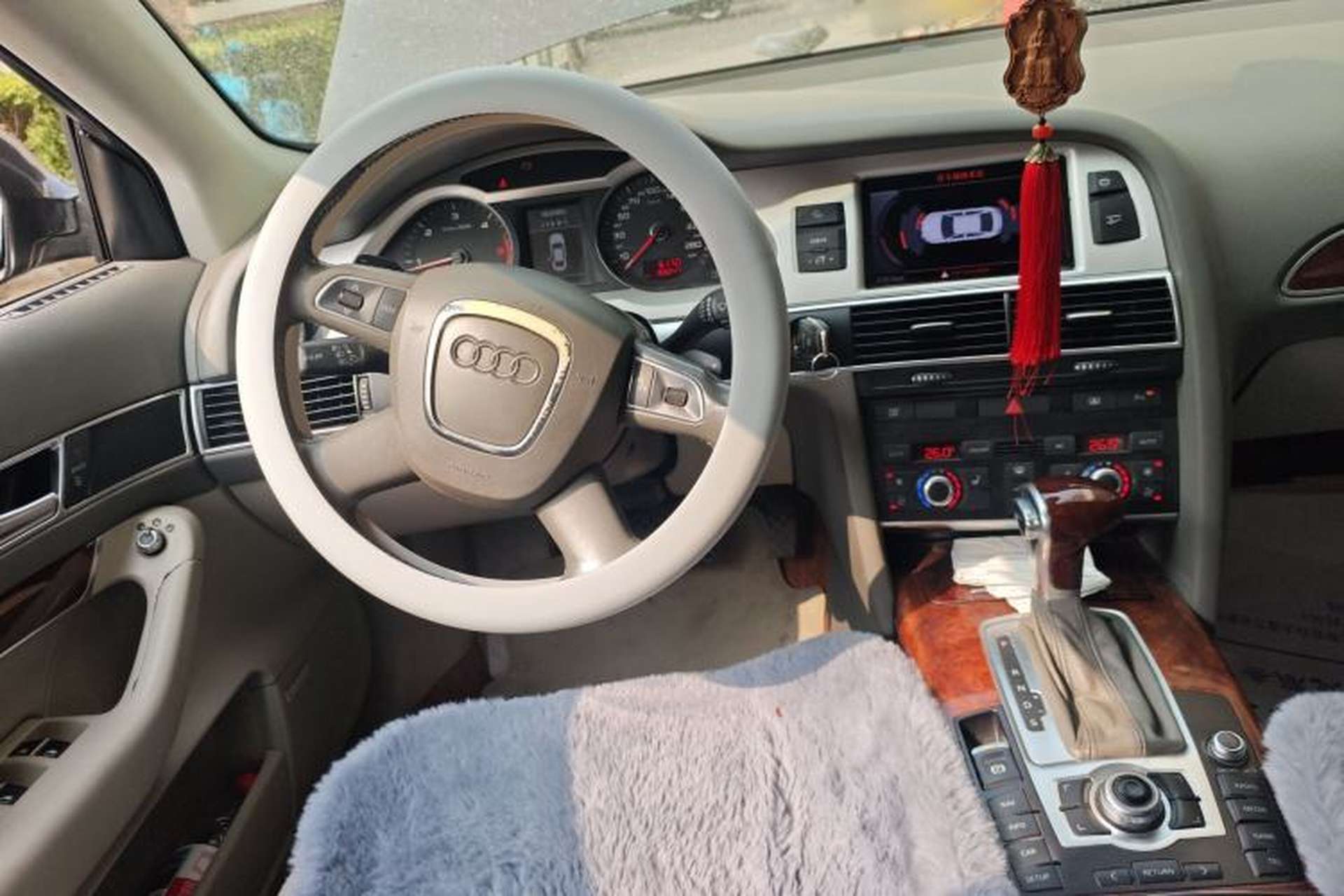 Used Audi A6L 2011 2.7 TDI Comfort Model Steering Wheel